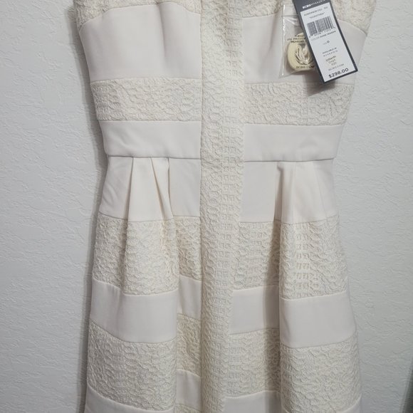 NWT Beautiful BCBGMaxazria Dress - Picture 11 of 13
